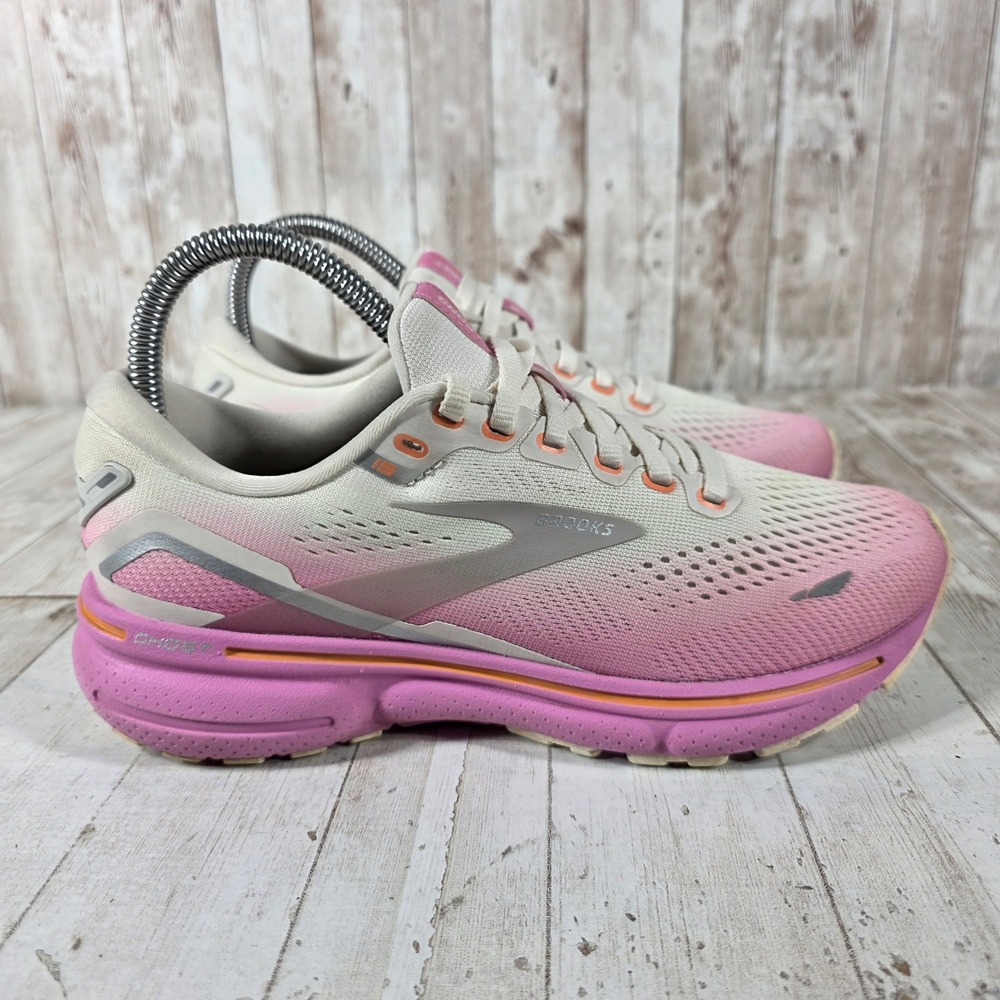 Brooks Ghost 15 Womens Running Shoes Oyster Pink Alloy 1203801B139 Size 6 B